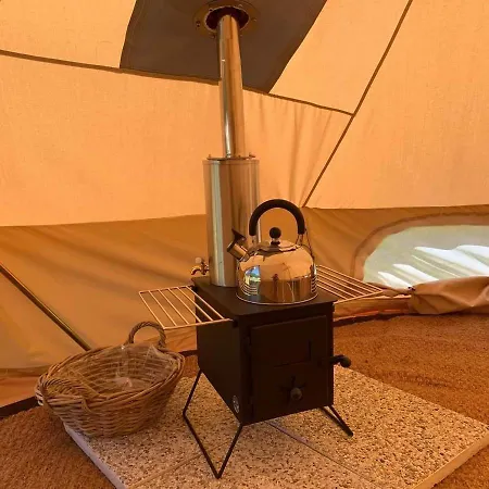 Forest Meadow Retreat * Le Lindois